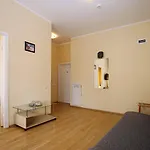 Tomo Free Parking Hotel