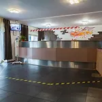 Tomo Free Parking 3*