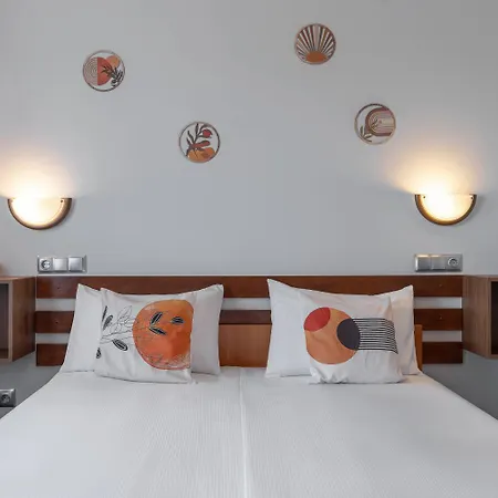 Tomo Free Parking Hotel Riga