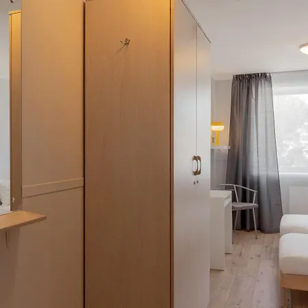 Tomo Free Parking Otel Riga