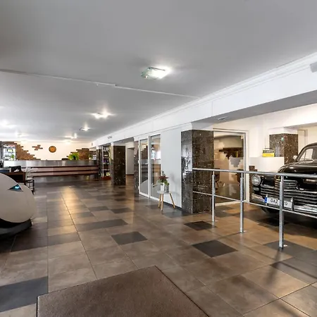 Hotel Tomo Free Parking