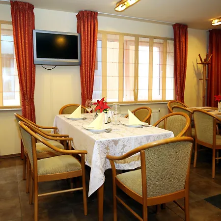 Tomo Free Parking 3* Riga