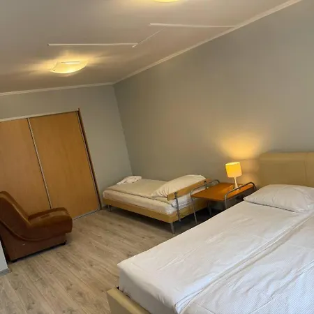 Hotel Tomo Free Parking 3*