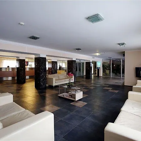 Tomo Free Parking Hotel Riga