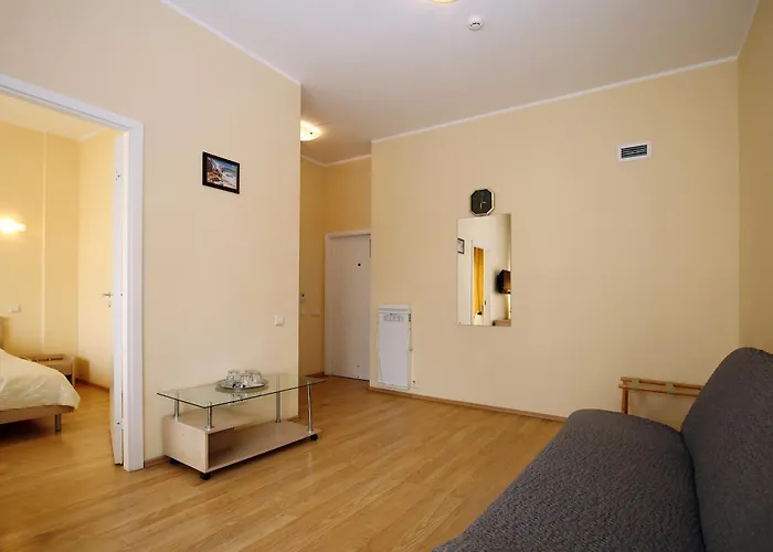 Tomo Free Parking 3* Riga