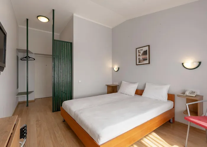 Tomo Free Parking Hotel Riga