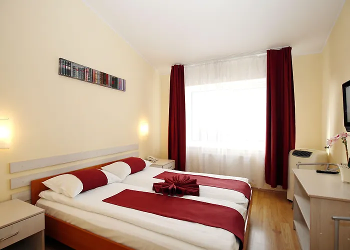 Hotel Tomo Free Parking Riga