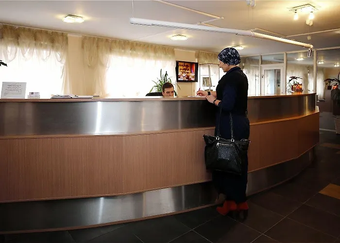 Hotel Tomo Free Parking