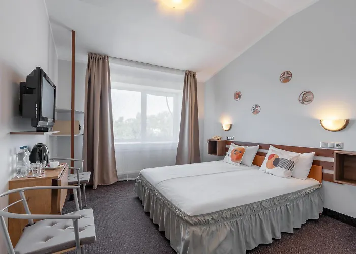 Tomo Free Parking Szálloda 3*