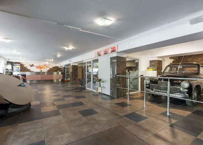 Tomo Free Parking 3* Riga