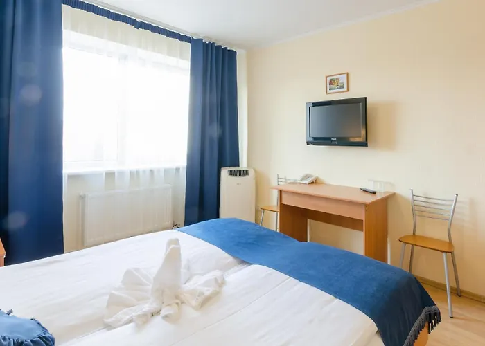 Tomo Free Parking 3* Riga