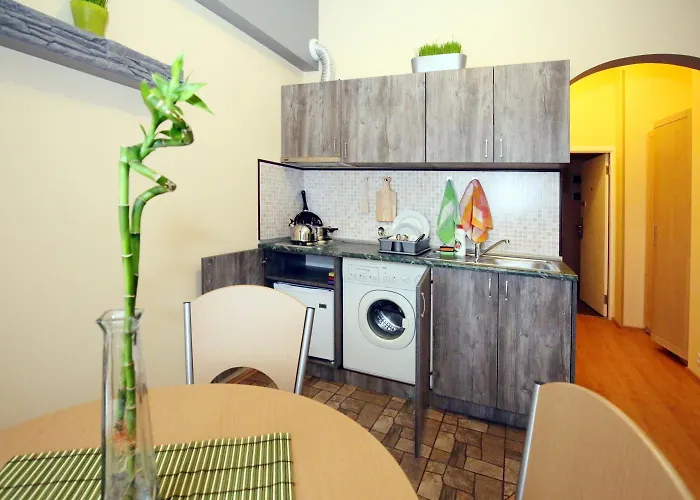 Tomo Free Parking 3* Riga