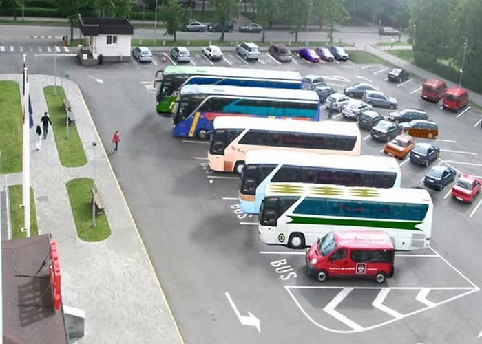 Tomo Free Parking 3* Riga