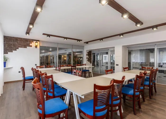 فندق Tomo Free Parking ريغا