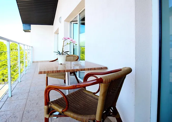 فندق Tomo Free Parking ريغا